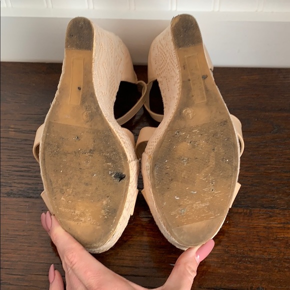 Charlotte Russe Nude Wedge Lace Size 10 - Picture 12 of 16